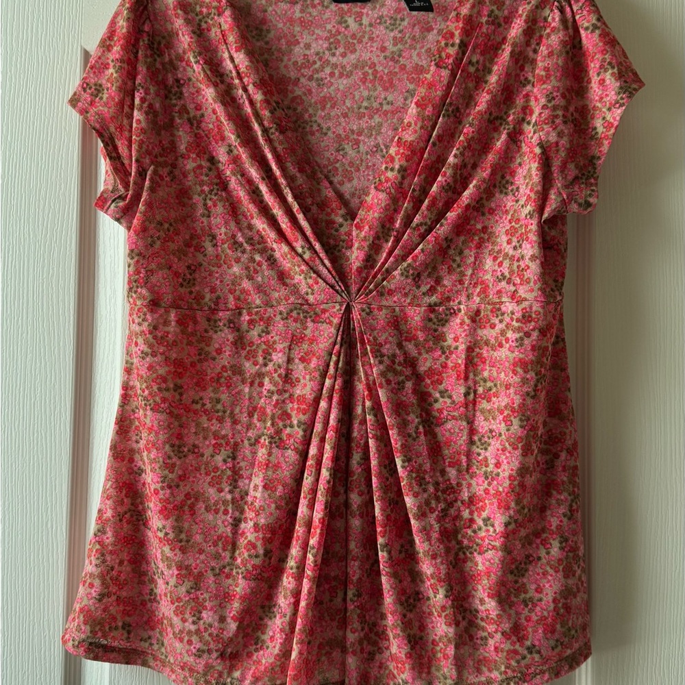 Floral Pink Women's Top Size Large Part of 5 of $40